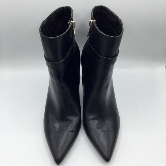 Unisa Kaysie Bootie Black Faux Leather Buckle Detail Side Zip Size 10M - Picture 4 of 12